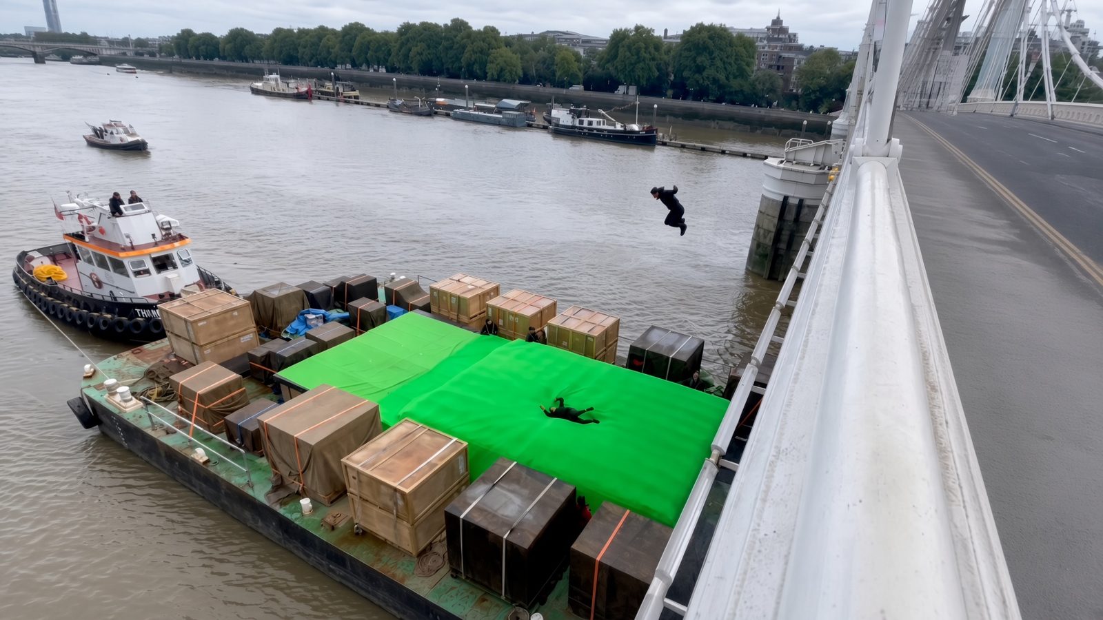 Jumping from a London bridge to a moving barge boat for The Union movie